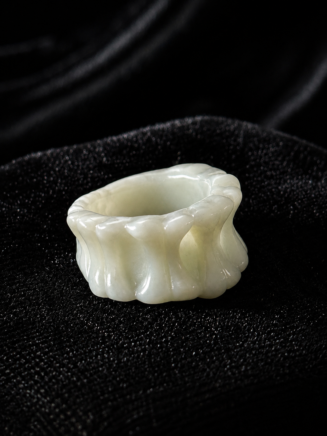 Sculpted Bone Jade Ring