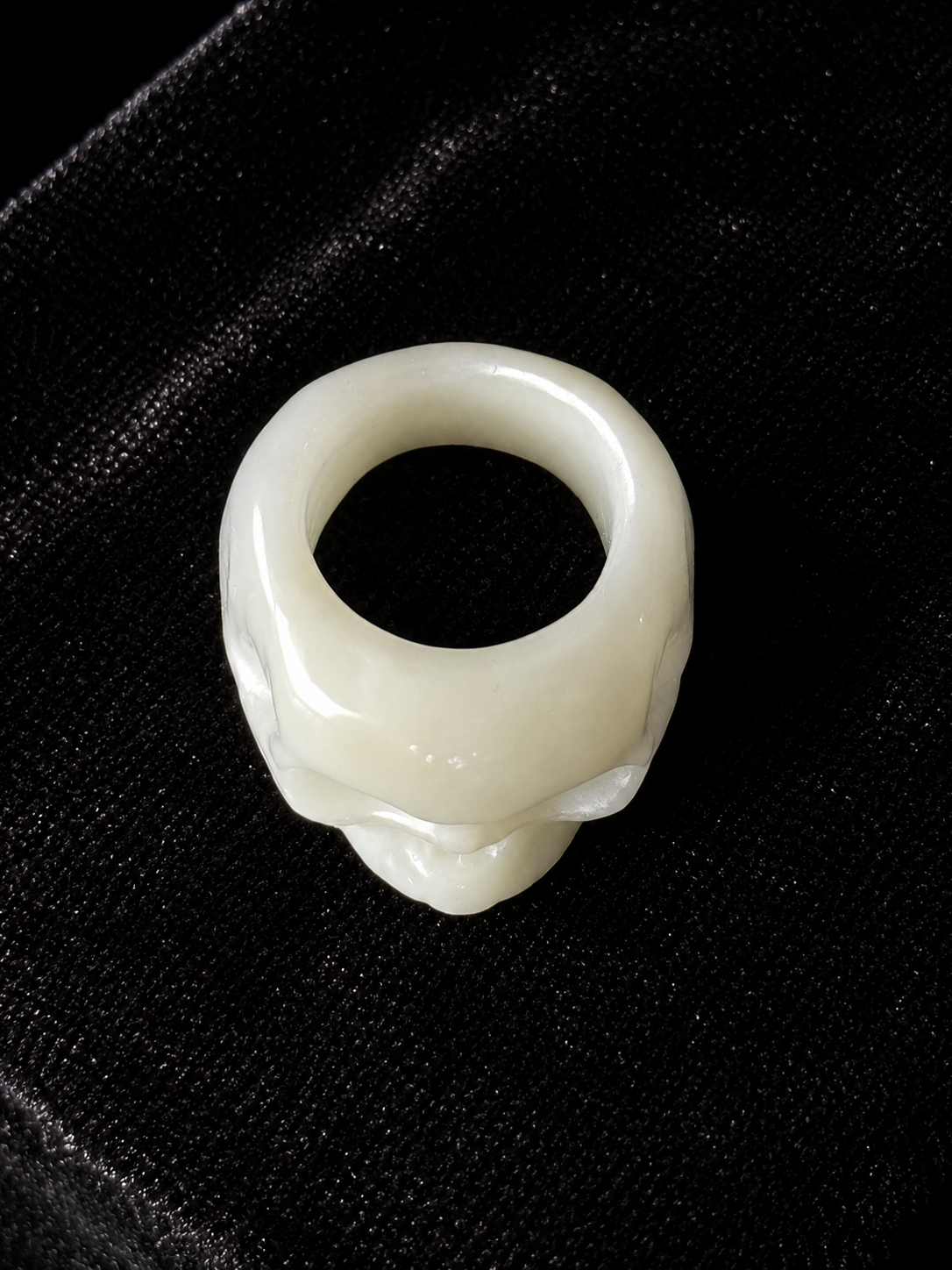 Skull Jade Ring