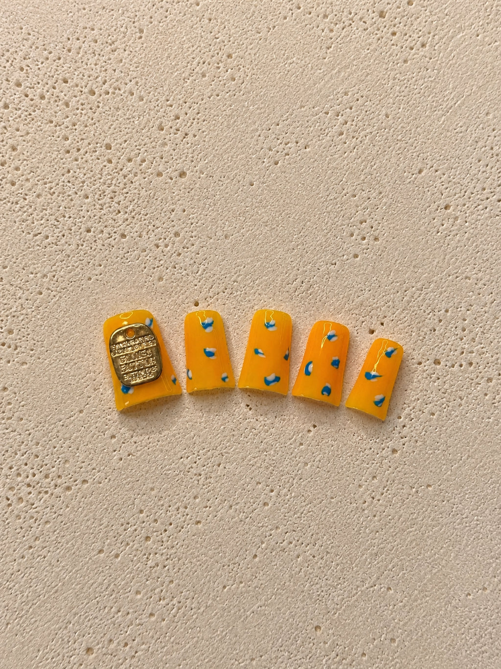 Lemon Graffiti Tag