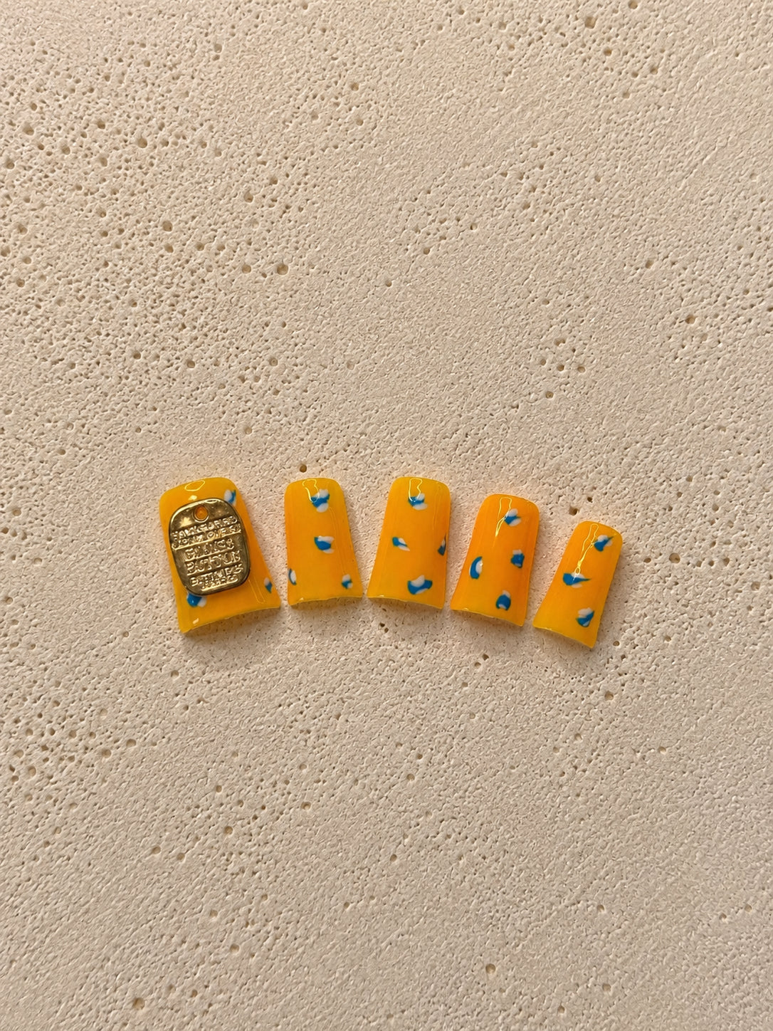 Lemon Graffiti Tag
