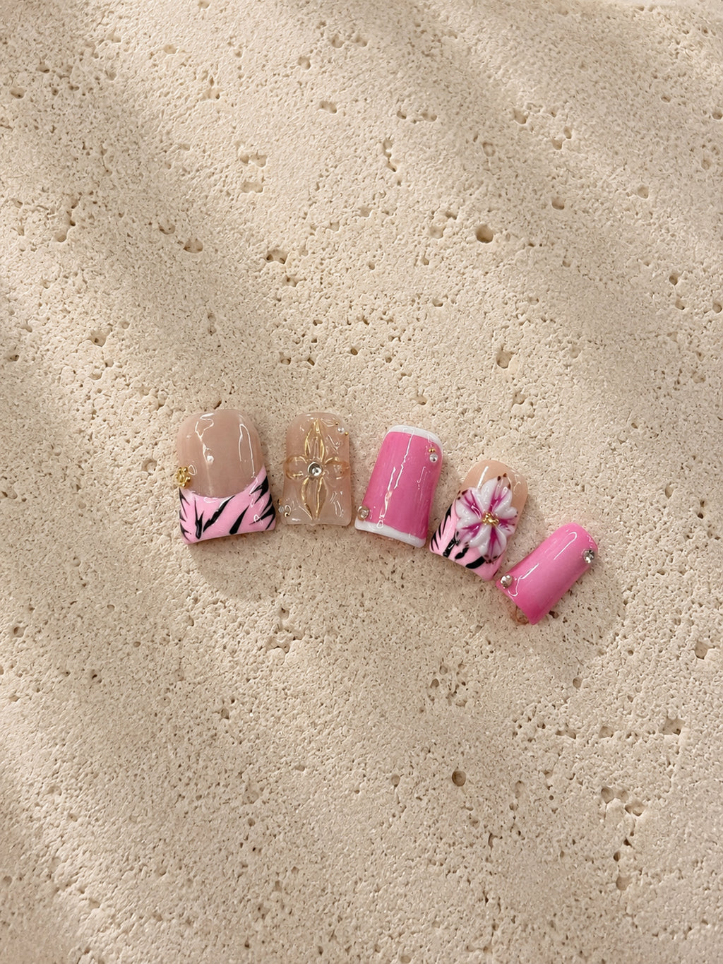 Pink Tiger Floral French