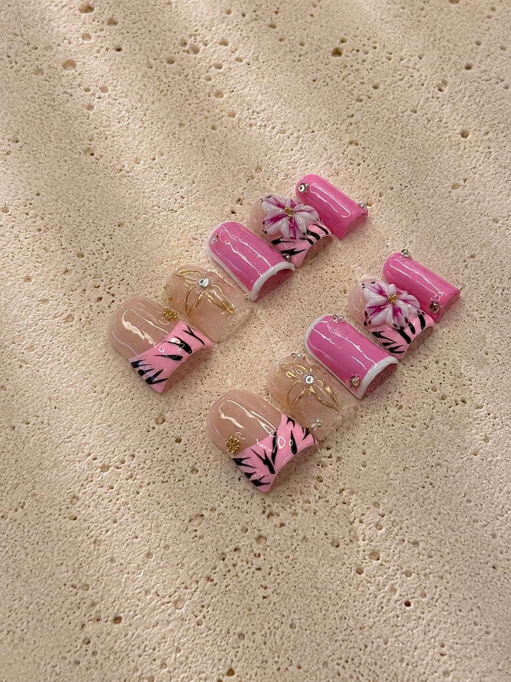 Pink Tiger Floral French