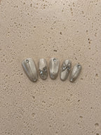 Cream Butterfly Shine