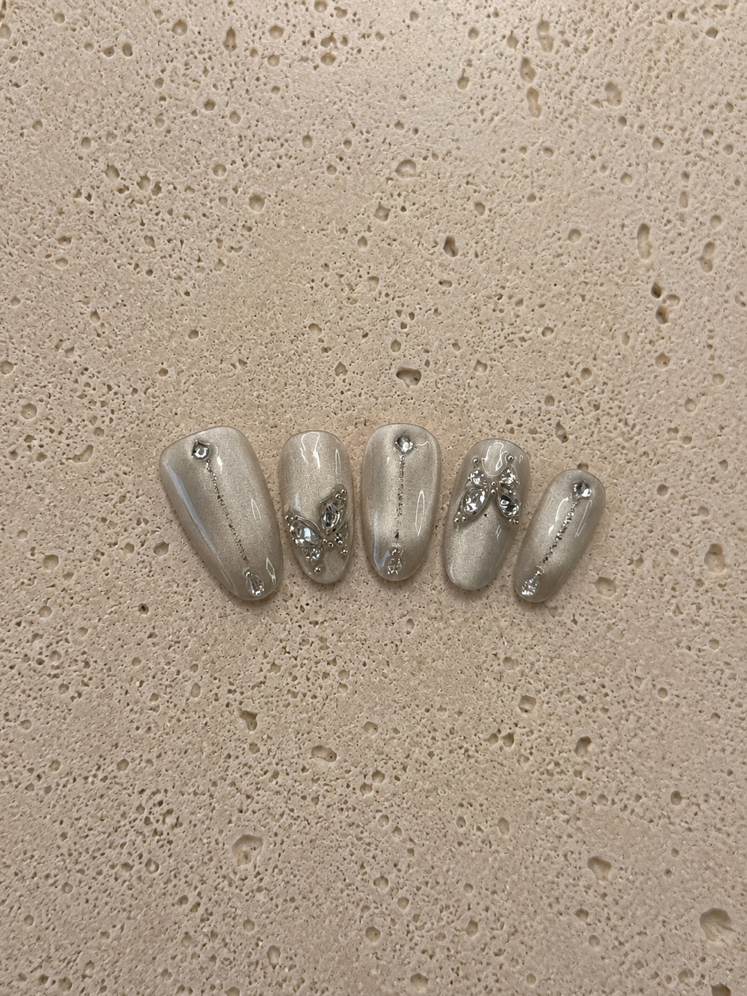 Cream Butterfly Shine