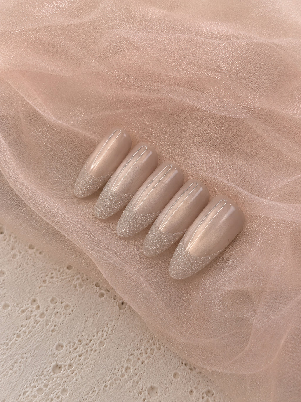 Nude Glitter