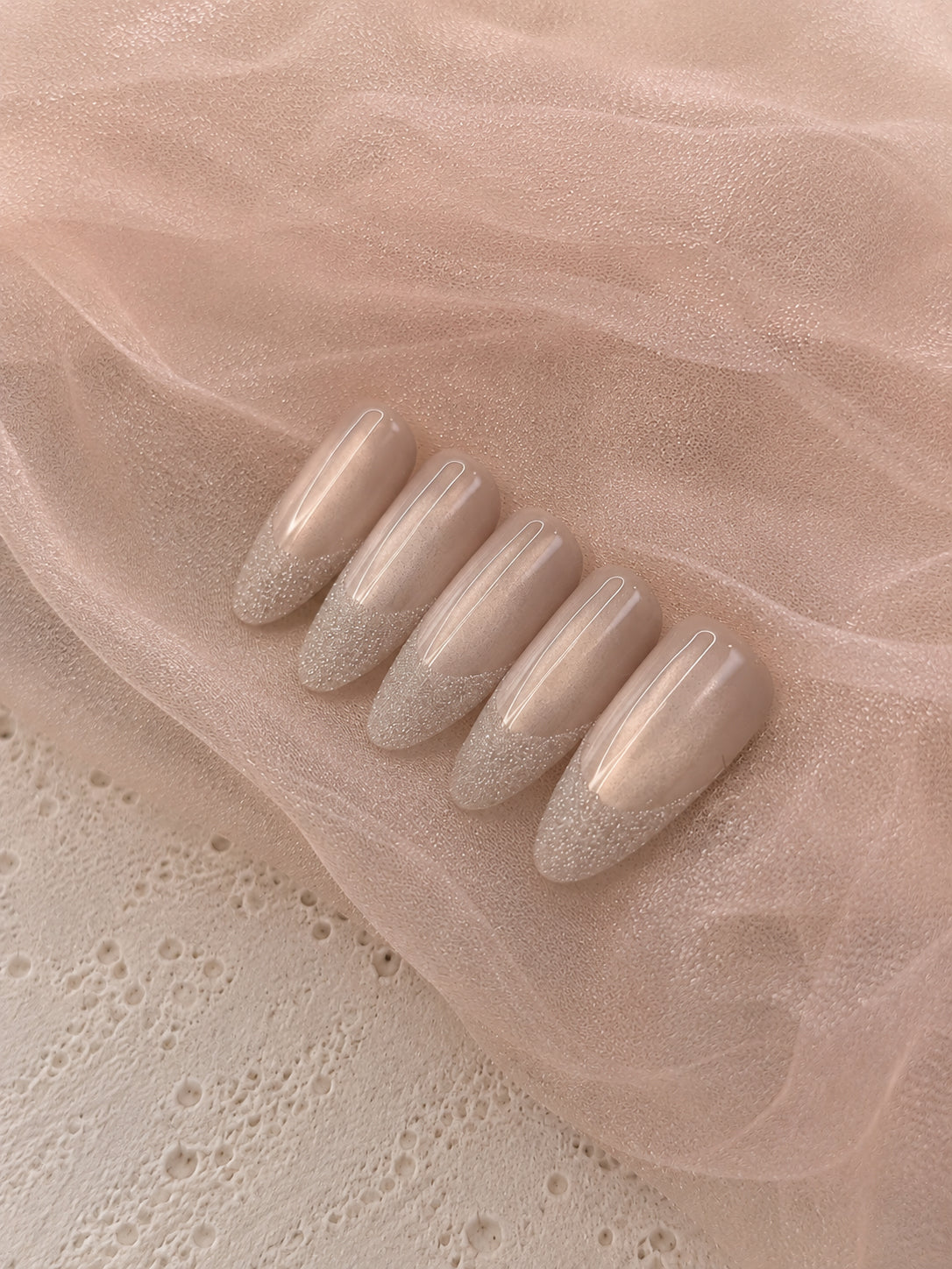 Nude Glitter